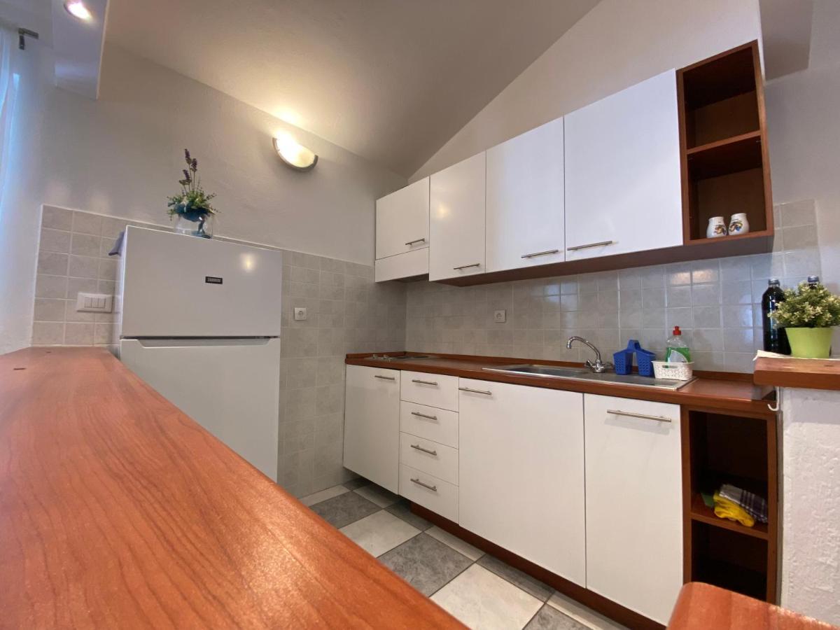 Apartmani Mare 바스카보다 외부 사진